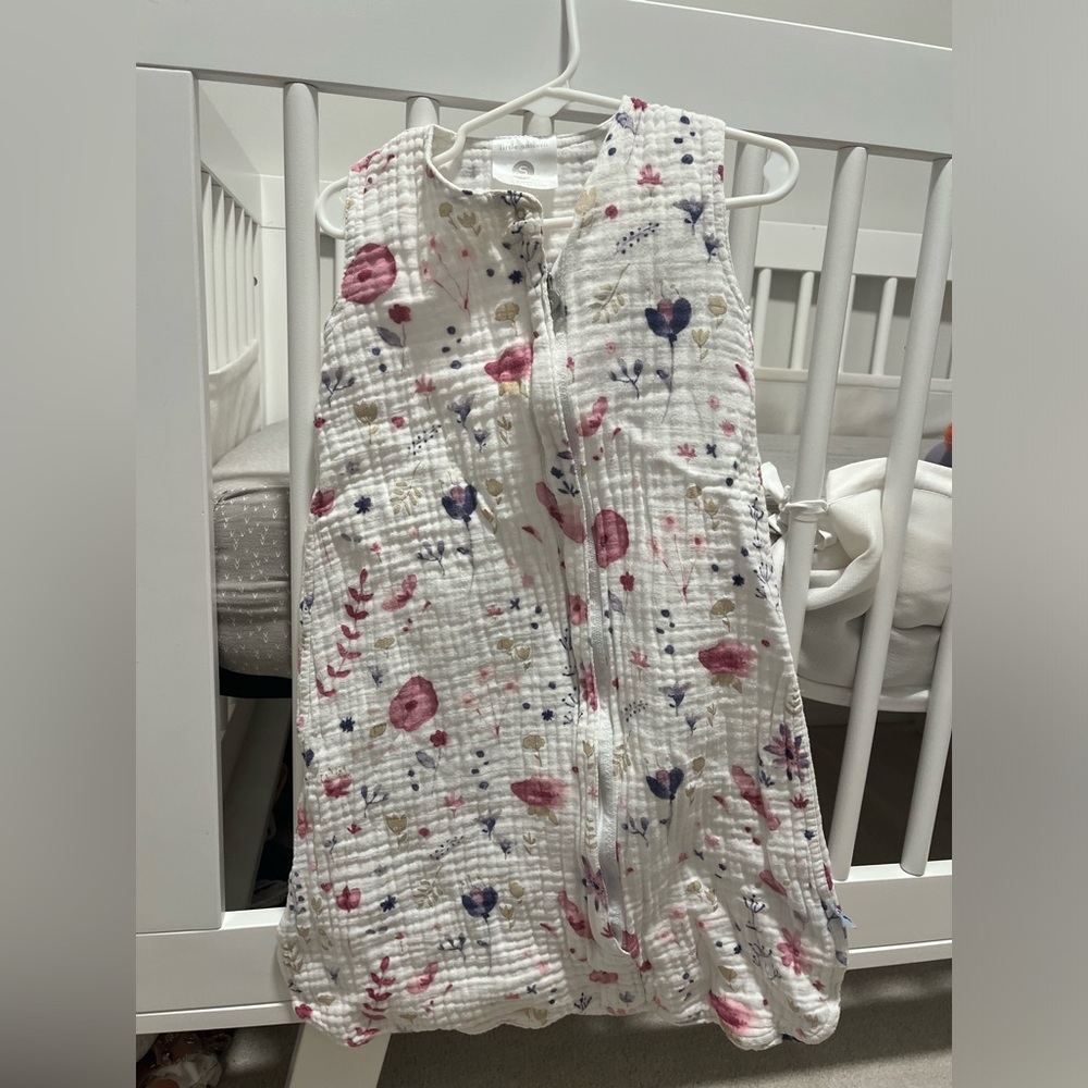 Little Unicorn muslin cotton sleep bag 0-6m